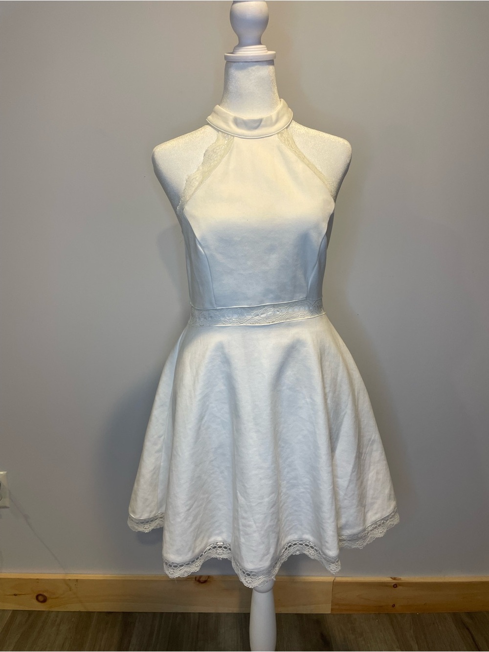 Lulus White Lace-Trim Dress